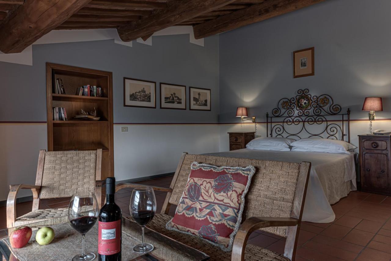 Tenuta Il Corno Agriturismo 산카시아노인발디파사 외부 사진
