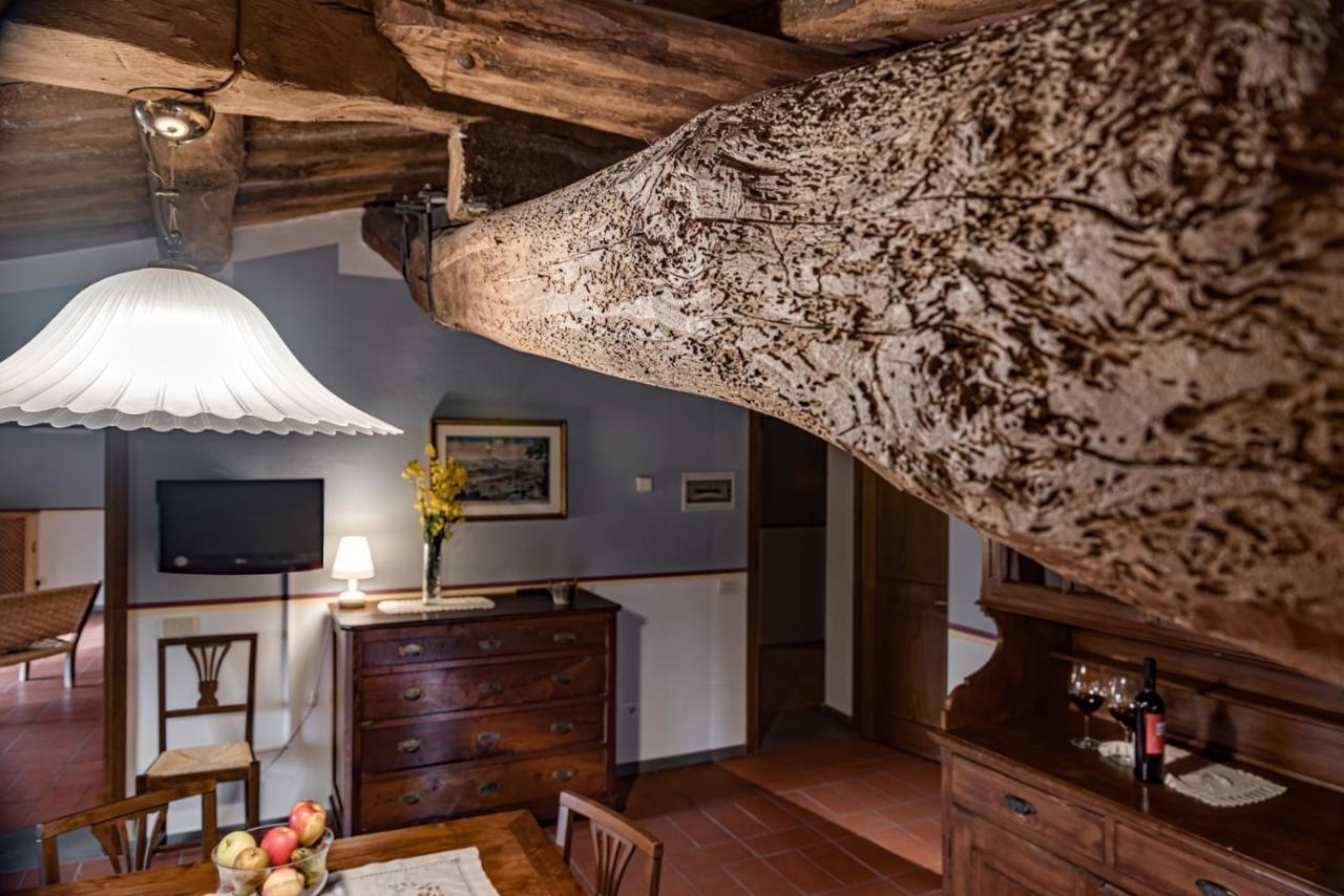 Tenuta Il Corno Agriturismo 산카시아노인발디파사 외부 사진