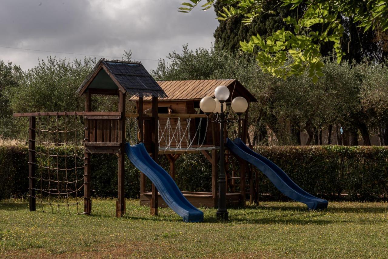 Tenuta Il Corno Agriturismo 산카시아노인발디파사 외부 사진