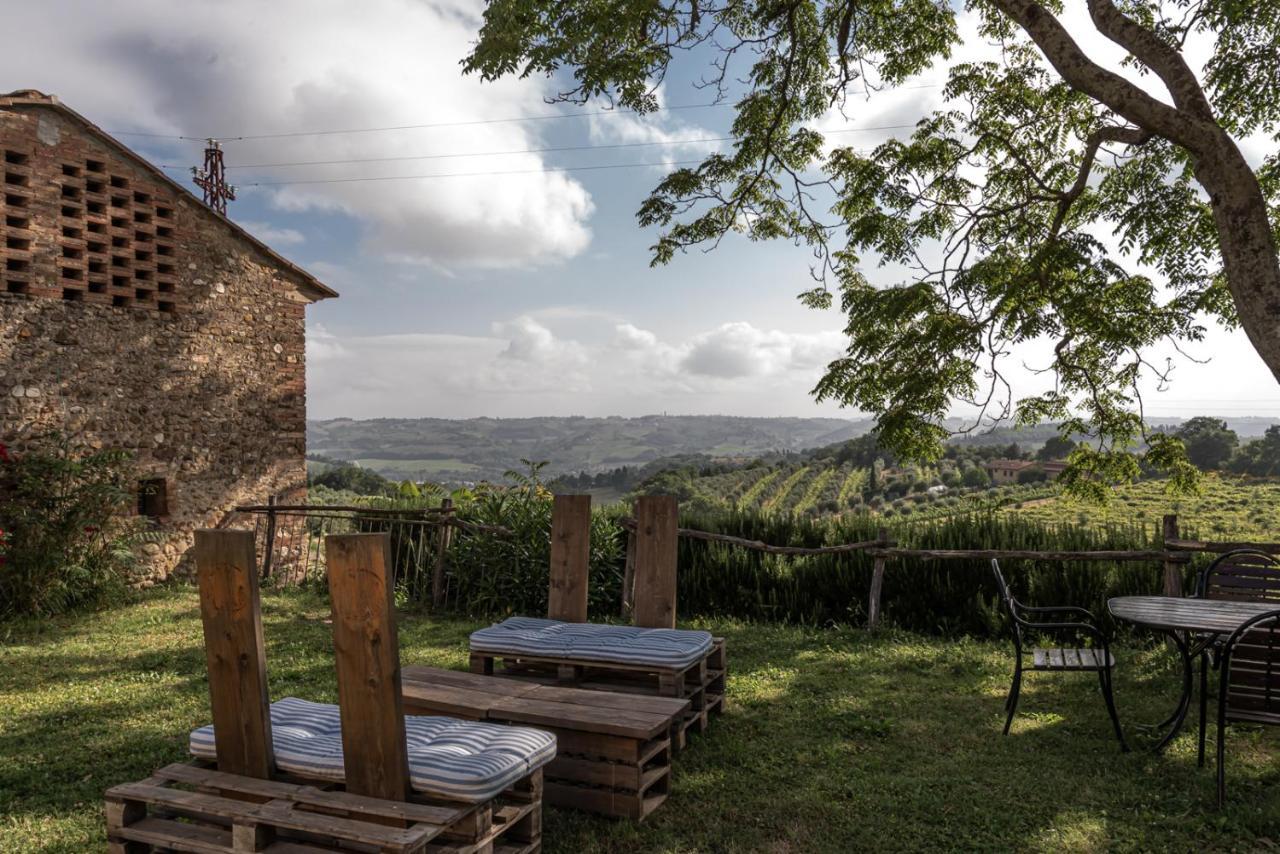 Tenuta Il Corno Agriturismo 산카시아노인발디파사 외부 사진